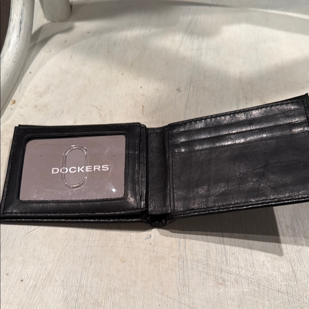 Dockers Black Key & Card Holder Leather Accessory